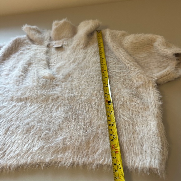 House of Harlow 1960 Fuzzy Pastel Blue Cropped Polo Sweater | Size Large - Picture 6 of 7